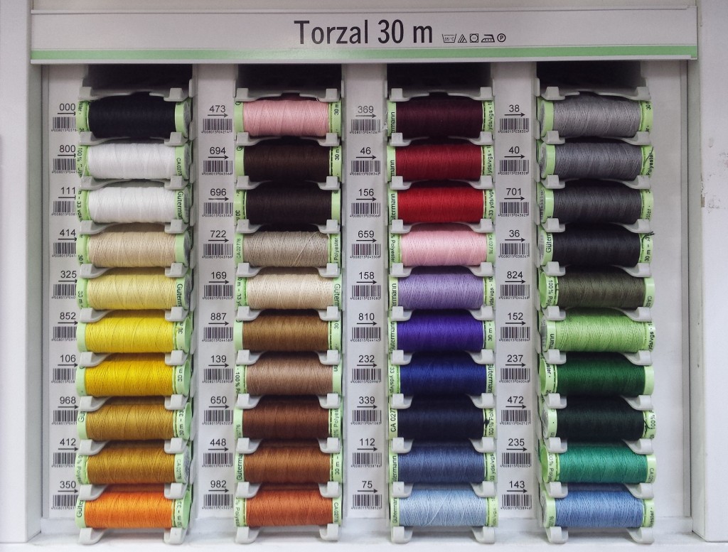 Hilo Torzal 30 mts color 235